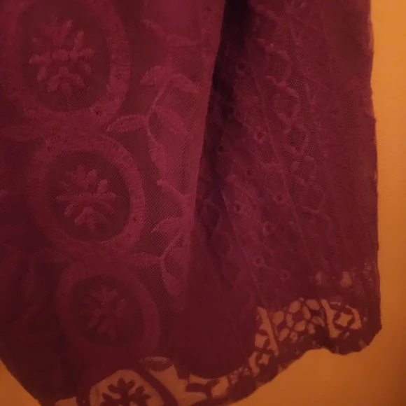 Deep Red Dress - Picture 4 of 4